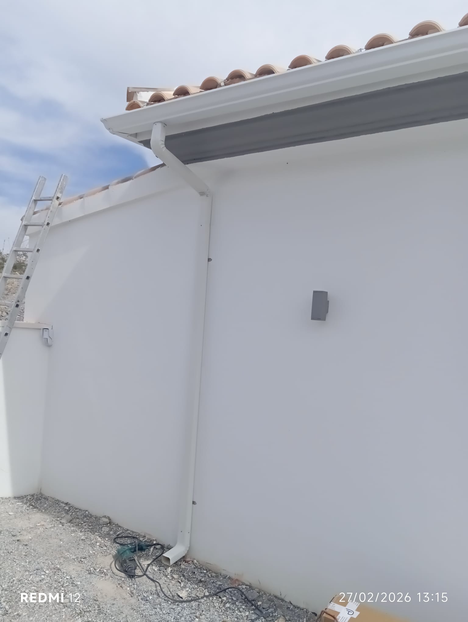 Trabajo de canalones de aluminio 16